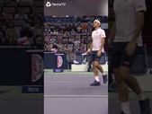 Federer Applauds Medvedev STUNNER 